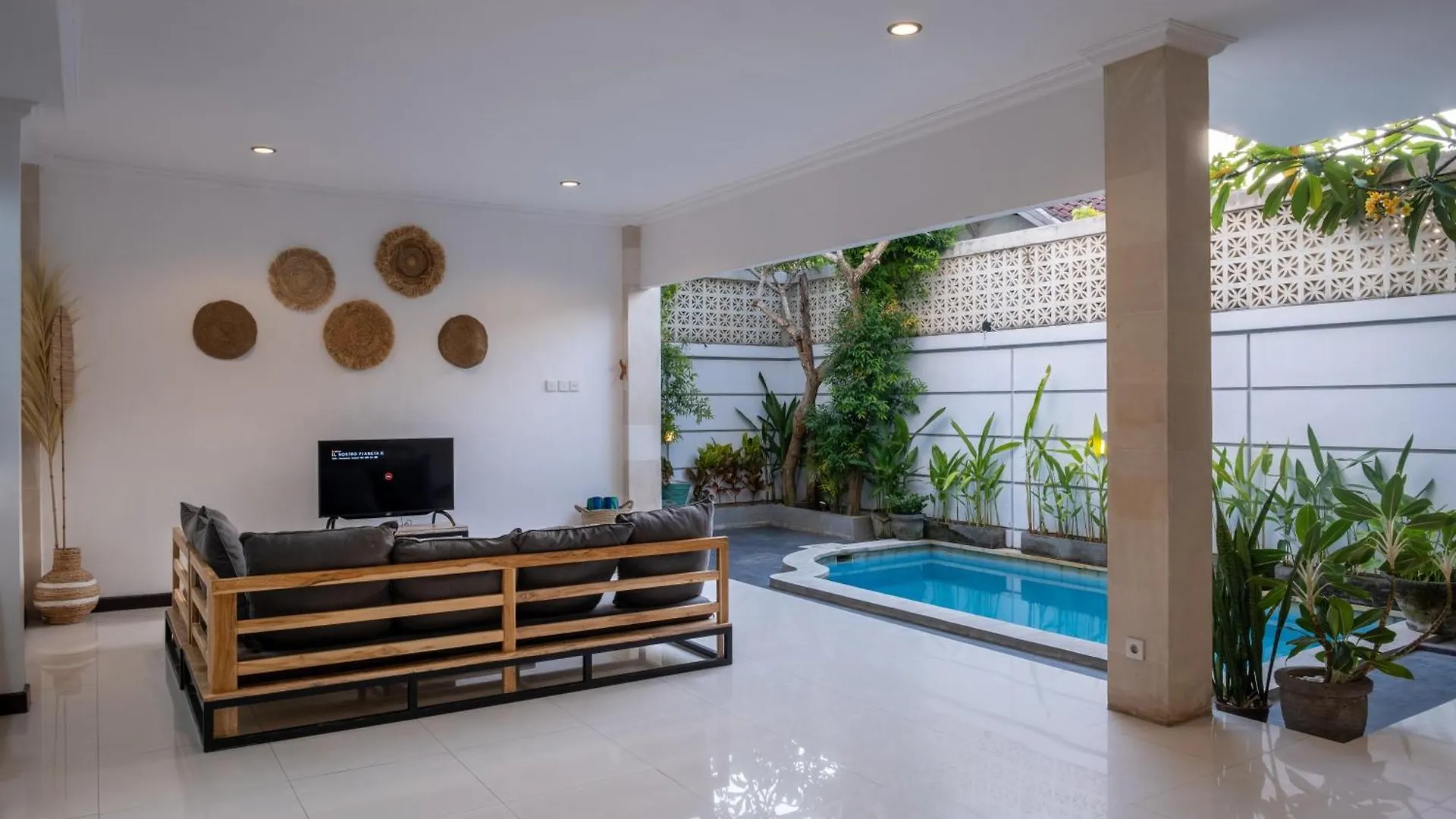Villa Yuhi Seminyak